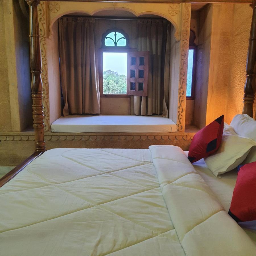 Golden Marigold Hotel Jaisalmer Exterior foto