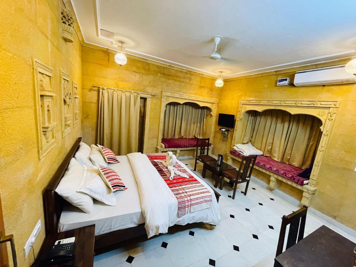Golden Marigold Hotel Jaisalmer Exterior foto