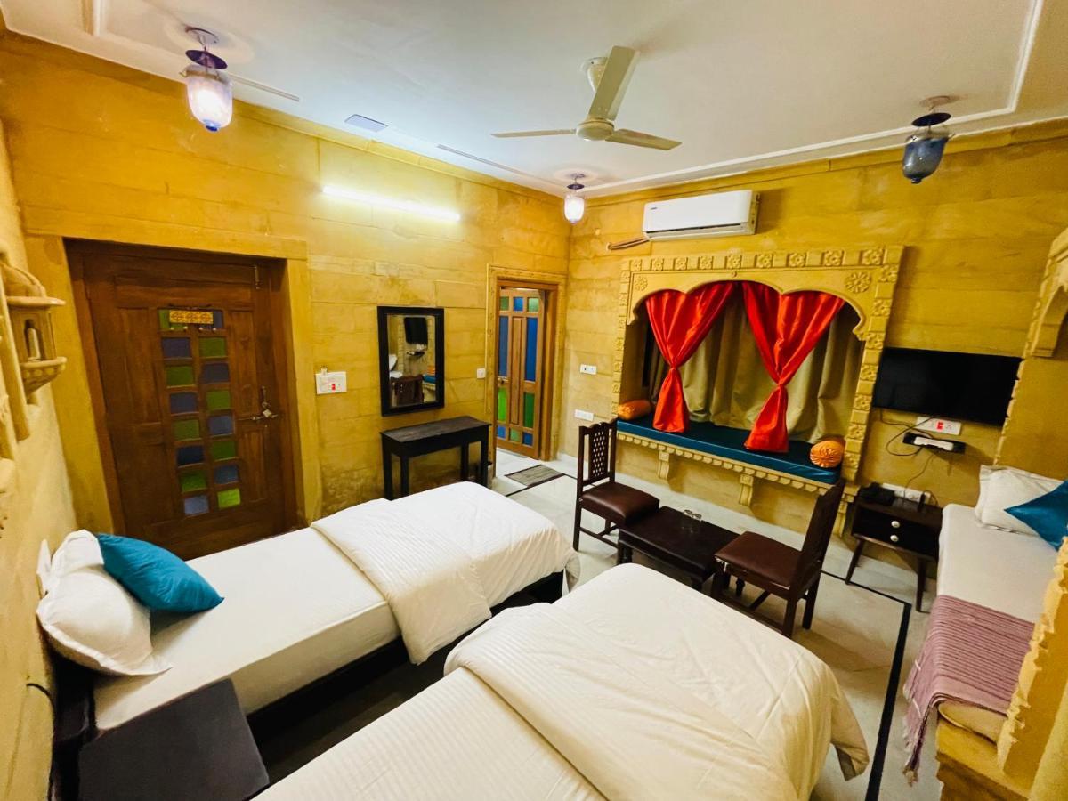 Golden Marigold Hotel Jaisalmer Exterior foto
